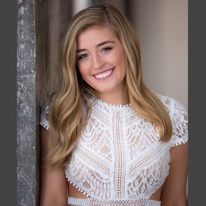 Meet your Posher, Lacie